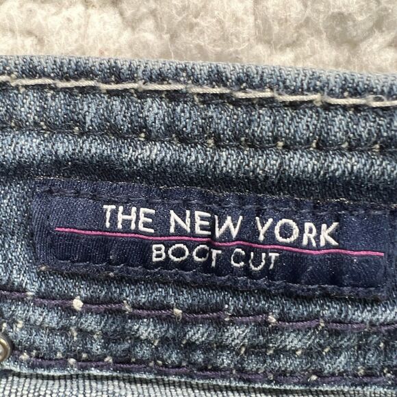 Vigoss Jeans Women’s 28x32 Blue New York Boot Cut Low Rise Embroidered - Picture 10 of 16